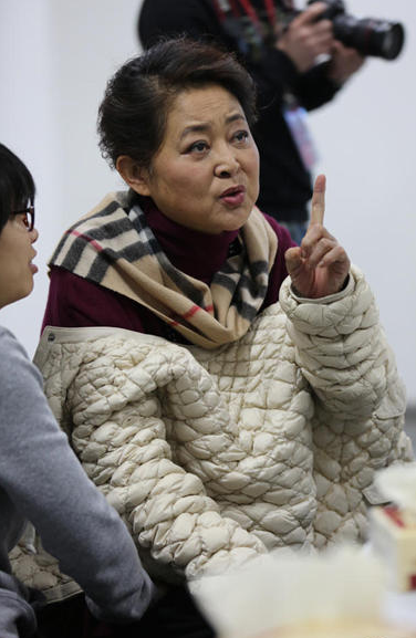 成都样板间设计公司网讯:倪萍被曝移民美国
